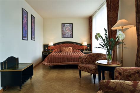 Hotel Elysee | Gallery