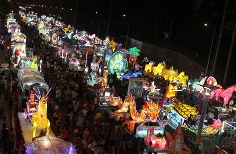 The Mid-Autumn Lantern Parade in Tuyen Quang – Get back to our childhood (Part 2) - Travel Blog ...