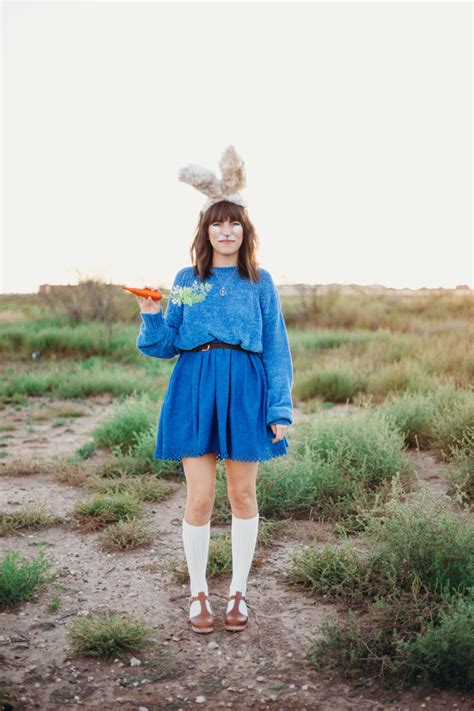 V peter rabbit costume – Artofit