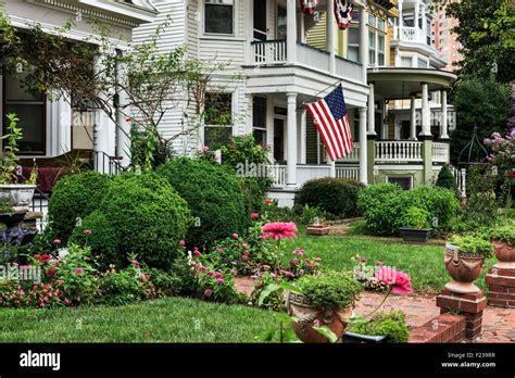 Historic homes in old town historic district, Portsmouth, Virginia Stock Photo: 87354731 - Alamy