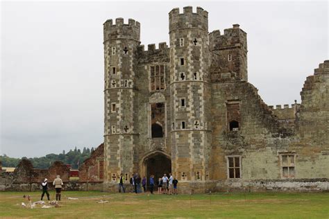 The Culture of Castles in Tudor England and Wales - Boydell and Brewer