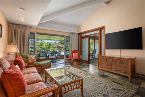 Rooms & Suites at Aston Maui Kaanapali Villas