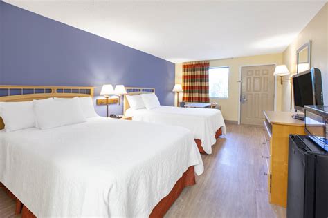 Days Inn by Wyndham Grantville Hershey North | Grantville, PA Hotels