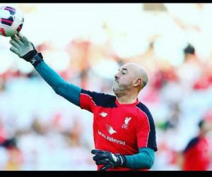 Liverpool Goalkeeper Legend Bruce Grobbelaar Spaghetti Legs ...