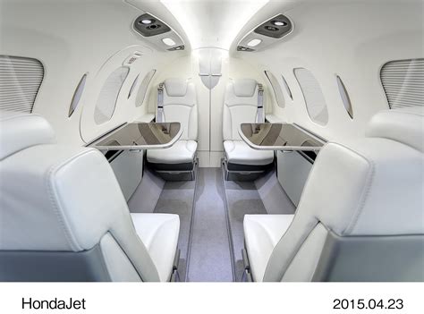 HondaJet Makes Public Debut in Japan | Aircraft interiors, Honda jet ...