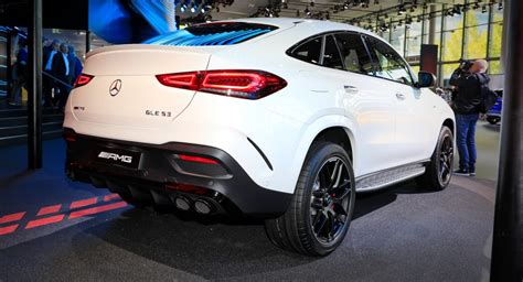 2020 Mercedes-AMG GLE 53 Coupe Is Here to Grab The X6’s Bratwurst ...