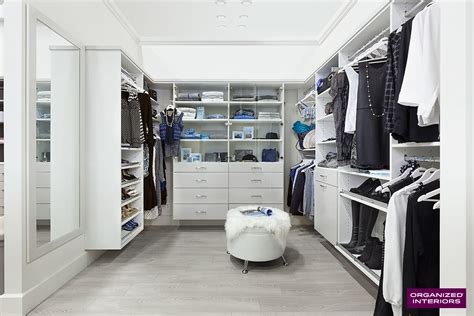 9 Walk-In Closet Design Ideas: All the Basics You Need to Know