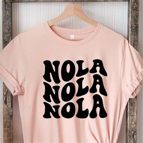 Nola Tshirt - Etsy