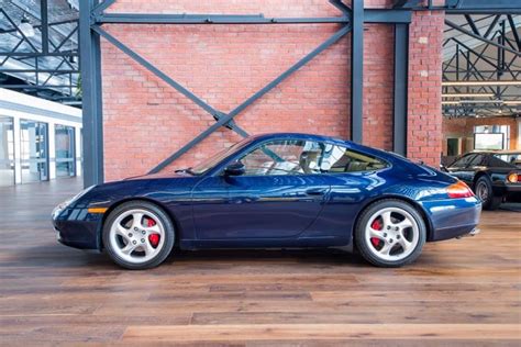 Porsche 996 Carrera Blue (11) - Richmonds