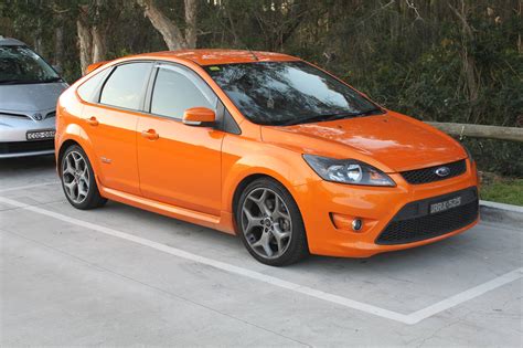 2010 Ford Focus SES - Coupe 2.0L Manual