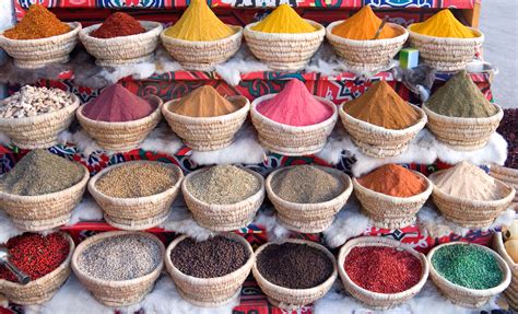 An-Egyptian-spice-market-with-baskets-full-of-spice | IsramIsrael