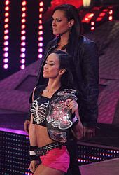 Tamina Snuka - Wikipedia