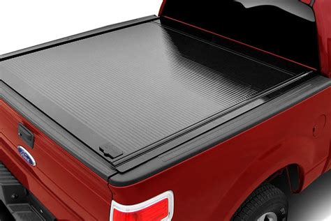 Retrax™ | Retractable Tonneau Covers — CARiD.com