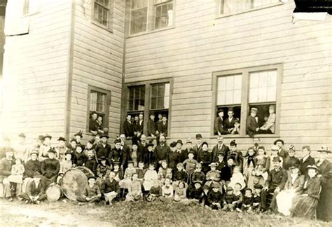 Glimpse of History: Sneaking into a class photo in Livingston - nj.com