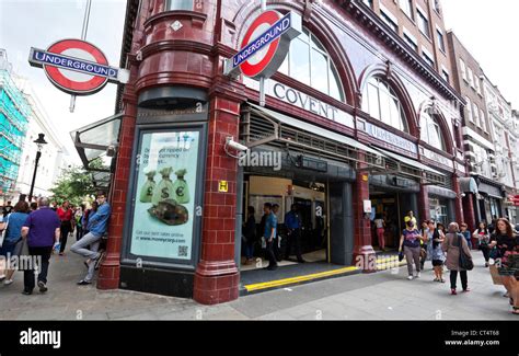 Covent Garden Tube Station, London, England, UK Stock Photo - Alamy