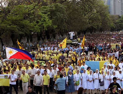 Philippines celebrates 30th anniversary of revolution | | Al Jazeera