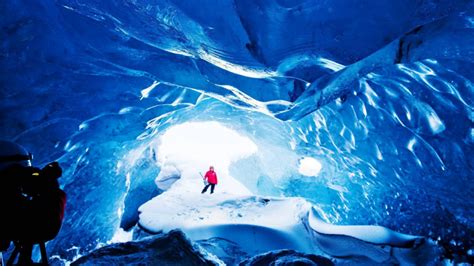 Feb 2016 Ice cave photo shoot - Iceland Travel Guide: Locations & Tours