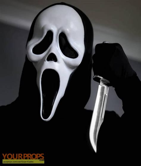 Scream Fantastic Faces - 'Generation 1' mask replica movie costume