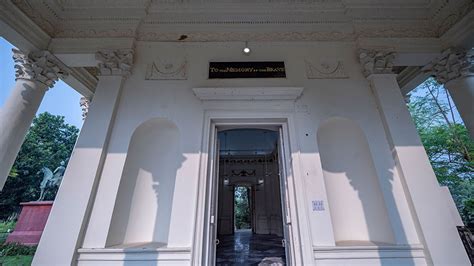 heritage monument | Cenotaph at Flagstaff House in Barrackpore: A walk down the forgotten ...