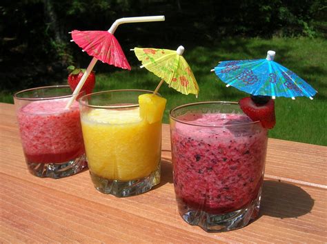 Paradise Fruit Drinks for Kids - Susan's Homeschool Blog Susan's Homeschool Blog