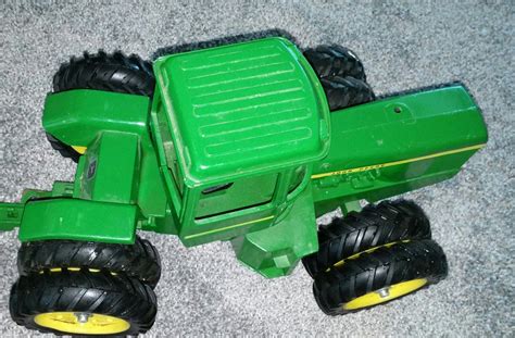 Vintage John Deere toy tractor | Antique Tractors Forum