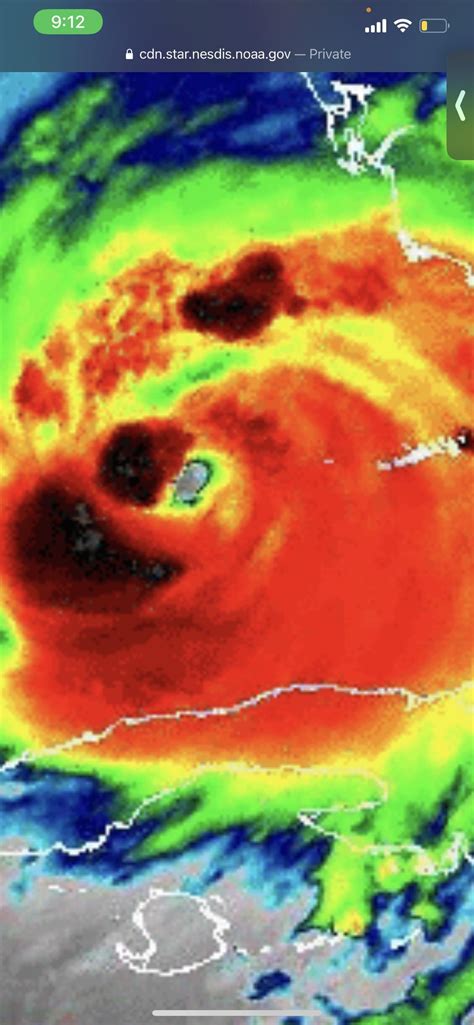 Looks like we’ll see an eye wall replacement through the night : r/hurricane