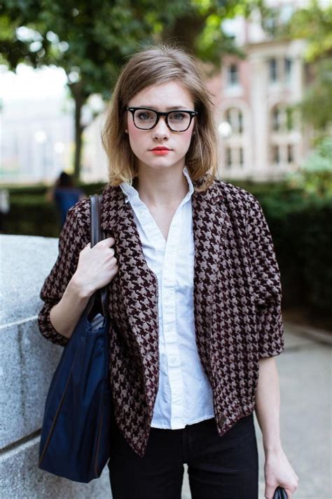 30+ Geek Chic Fashion Style Outfit Ideas for Women - Her Style Code