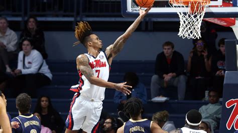 Ole Miss basketball collects dramatic road victory over UCF