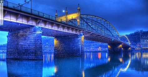 Pittsburgh Bridges in Winter - Glen Green Photography | Glen Green Photography