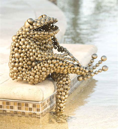 Metal Bubble Frog Sculpture | Wind and Weather