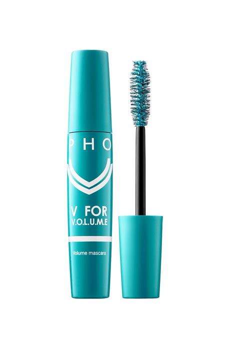 11 Best Blue Mascara Brands – How to Wear Bright Blue Mascara