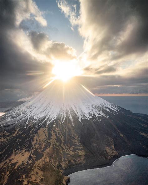 Pin by Lujan Pérez on Merveilles naturelles | Aleutian islands, Pictures, Chris burkard