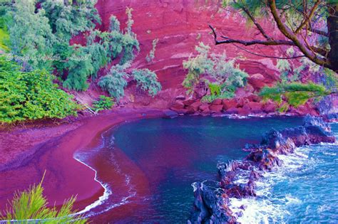 pink, purple, and blue beach in Hawaii. | Hawaii beaches, Red sand beach, Beach sand