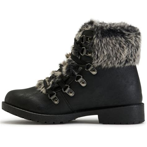 WANTED Women's Stratton Casual Boots - Bob’s Stores