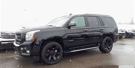 2019 GMC Yukon SLT Graphite Edition Review: Trying Too Hard?