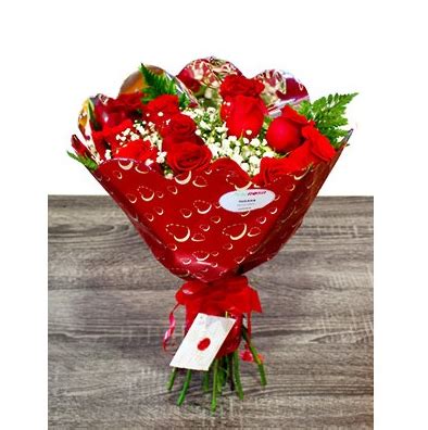 Ramo 9 rosas rojas San Valentín - Regalarflores.net