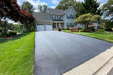 Accurate Asphalt Paving Contractor Maryland Driveway Paving, Asphalt Repair, Sealcoating ...