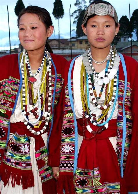 Arunachal Pradesh Tribal Clothing - Background | Utsavpedia