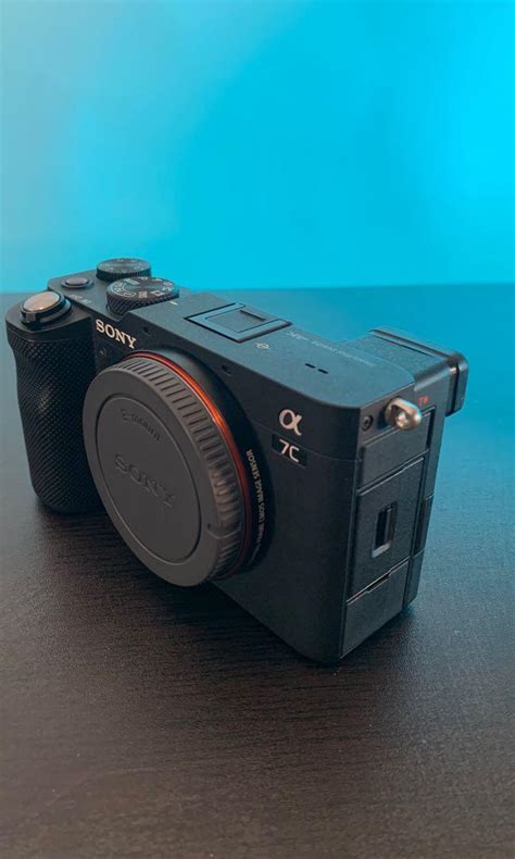 Sony A7C - Mirrorless DSLR Camera, Photography, Cameras on Carousell