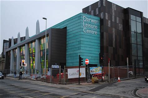 BBC - In pictures: Princess Anne opens Darwen Leisure Centre