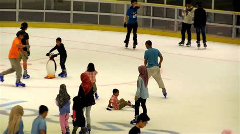 ioi city mall putrajaya ice skating - YouTube