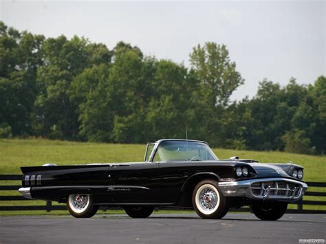 1958 Ford Thunderbird - Information and photos - MOMENTcar