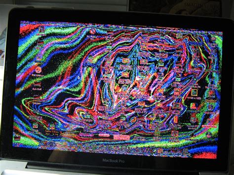 display - MacBook Pro screen freaks out, goes psychedelic — I'm at a loss — suggestions? - Ask ...