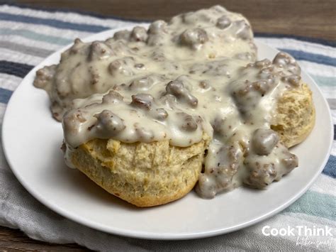 Copycat McDonald’s Gravy Biscuit - CookThink