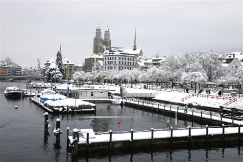 Heavy Snowfall Hits Switzerland - Zurich | Buy Photos | AP Images | DetailView