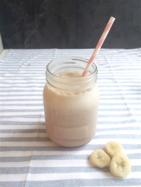 banana cinnamon breakfast smoothie recipe