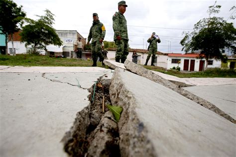 Major Earthquake Strikes Mexico On Sunday Morning - The Spun