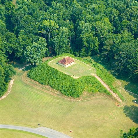 Moundville Archaeological Site in Moundville, AL (3 Photos)