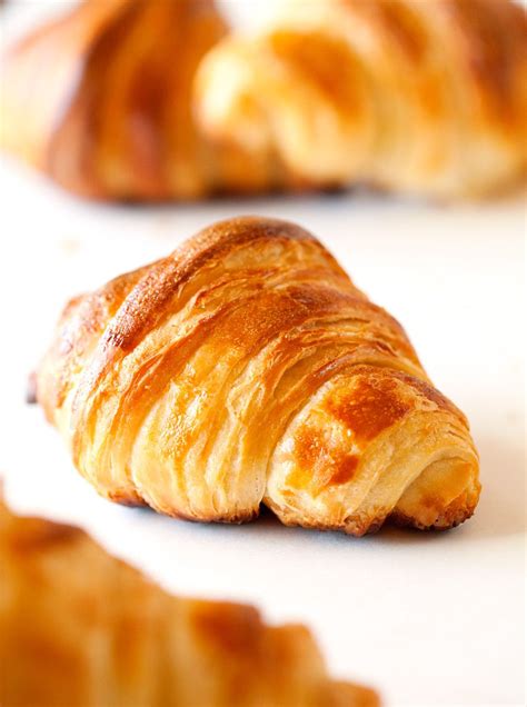 Easy Croissant Recipe Without Yeast - foodrecipestory