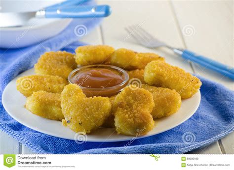 Crispy Chicken Nuggets with Tomato Sauce Stock Image - Image of dinner, meat: 89905489